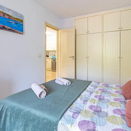 Peaceful One Bedroom アパート